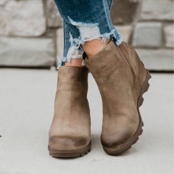 Sorel Joan Of Arctic II Zip Wedge Booties Size 9 Women - Picture 2 of 12